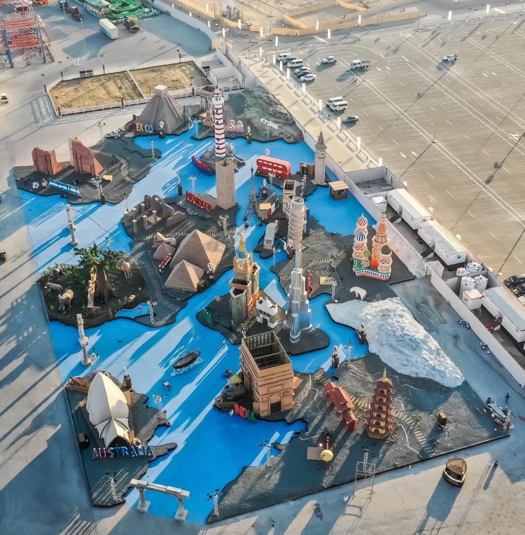 The Sheikh Zayed Festival Global Wonders- Atrium/ UAE-43