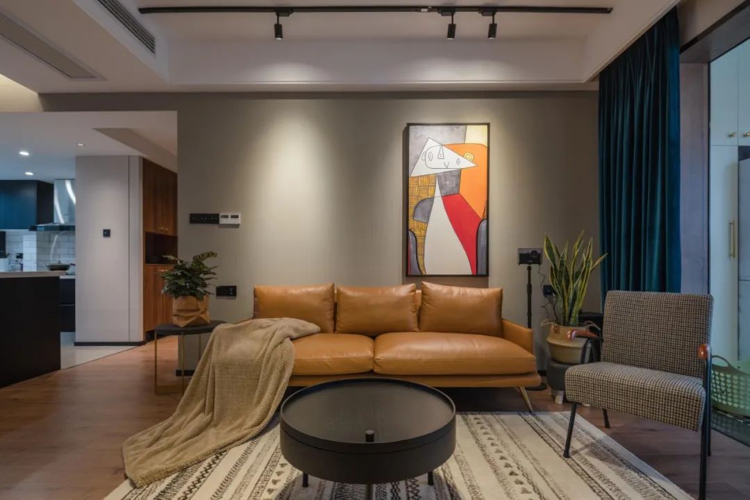 梦幻混搭,城市女业主的精致生活空间-30