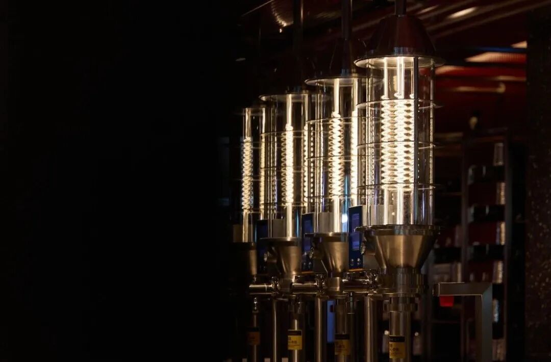 海底捞火锅丨中国北京丨汤物臣·肯文创意集团-3