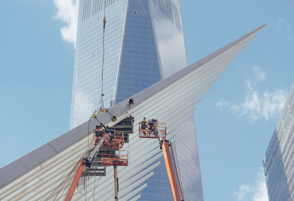 Calatrava's World Trade Center transit hub springs a leak-5