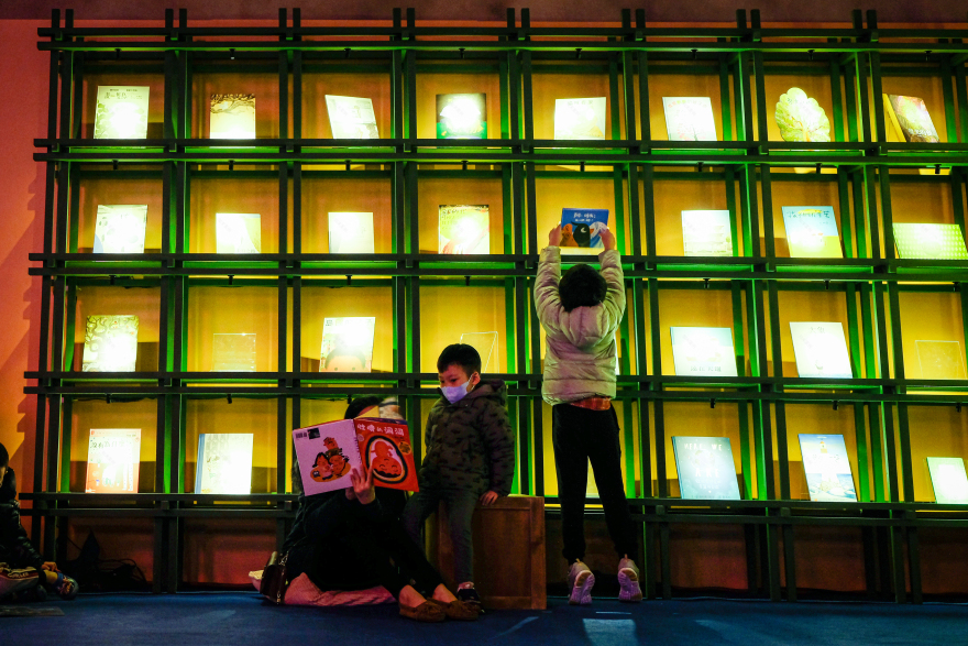 華文朗讀節《在夢中朗讀》空間策展及製作設計丨山峸製作設計-14