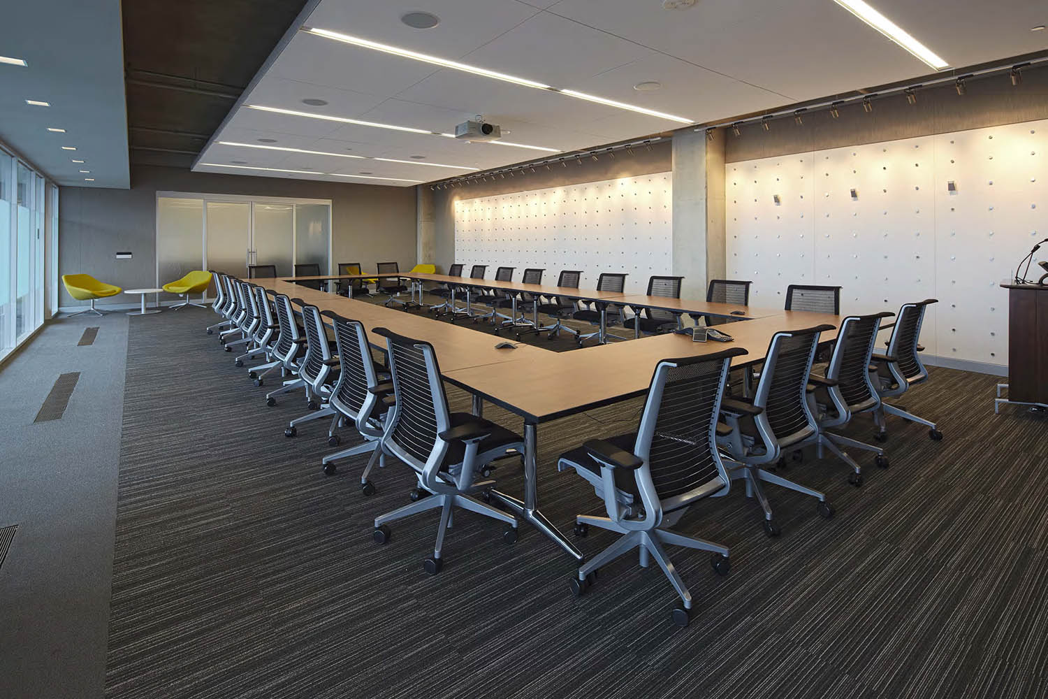 机场中心 V 号办公楼丨Sweeny&Co. Architects-14