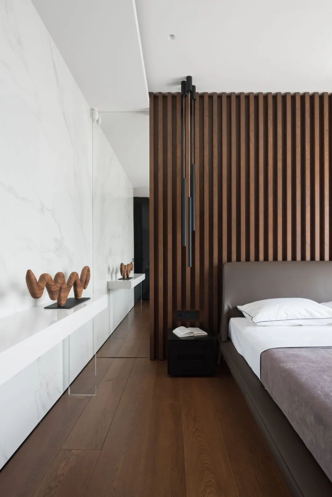 莫斯科郊区别墅，极简美学与自然融合的典范-92