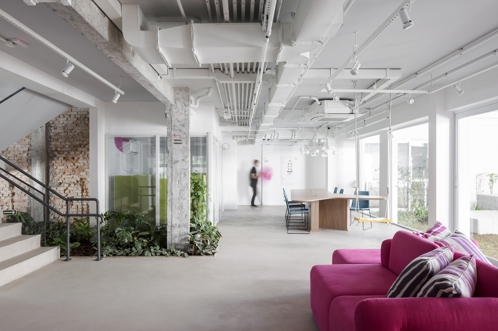 巴西极简主义之爱丽丝诊所丨acr arquitetura,noak studio-21