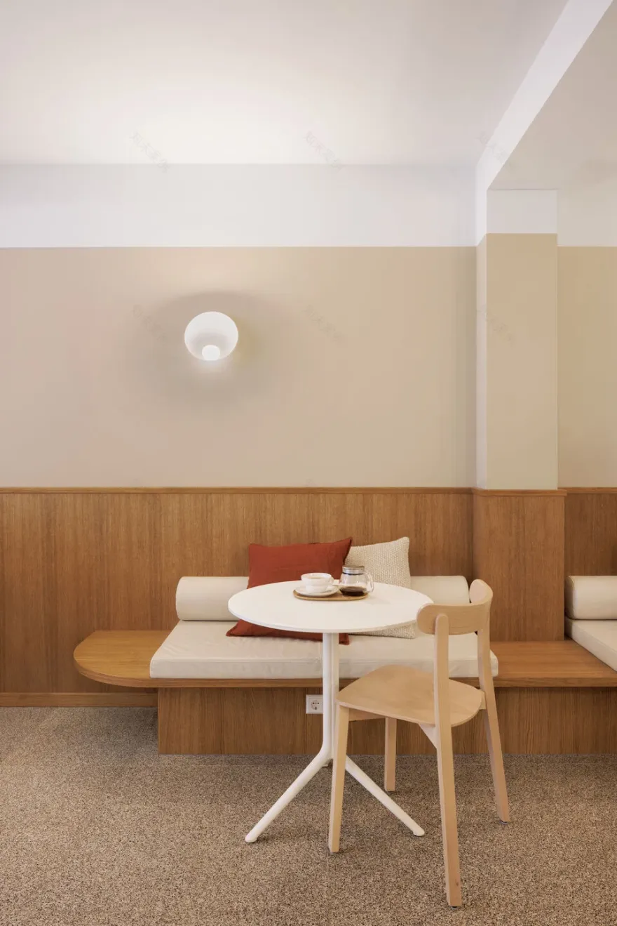 Petit by Sam 面包店与咖啡店丨荷兰海牙丨Studio Ninetynine-8