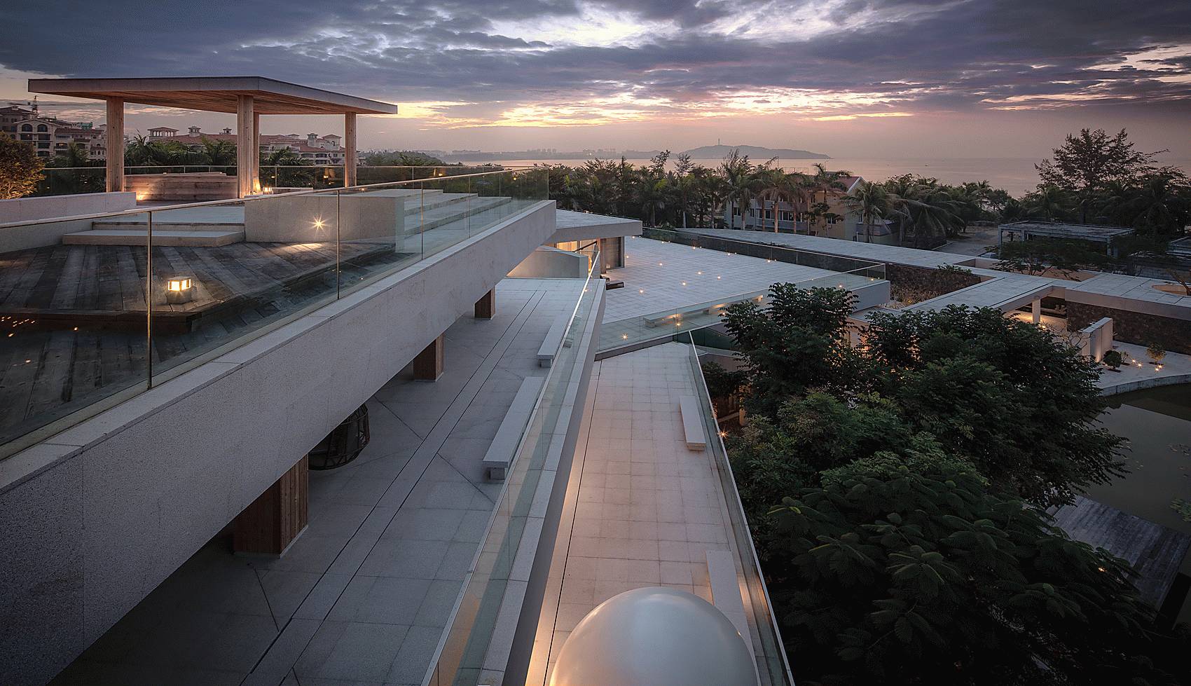 新作 · 赵睿 × 山石里予｜松弛的午后丨中国广州丨V2 纬图,OOD-151