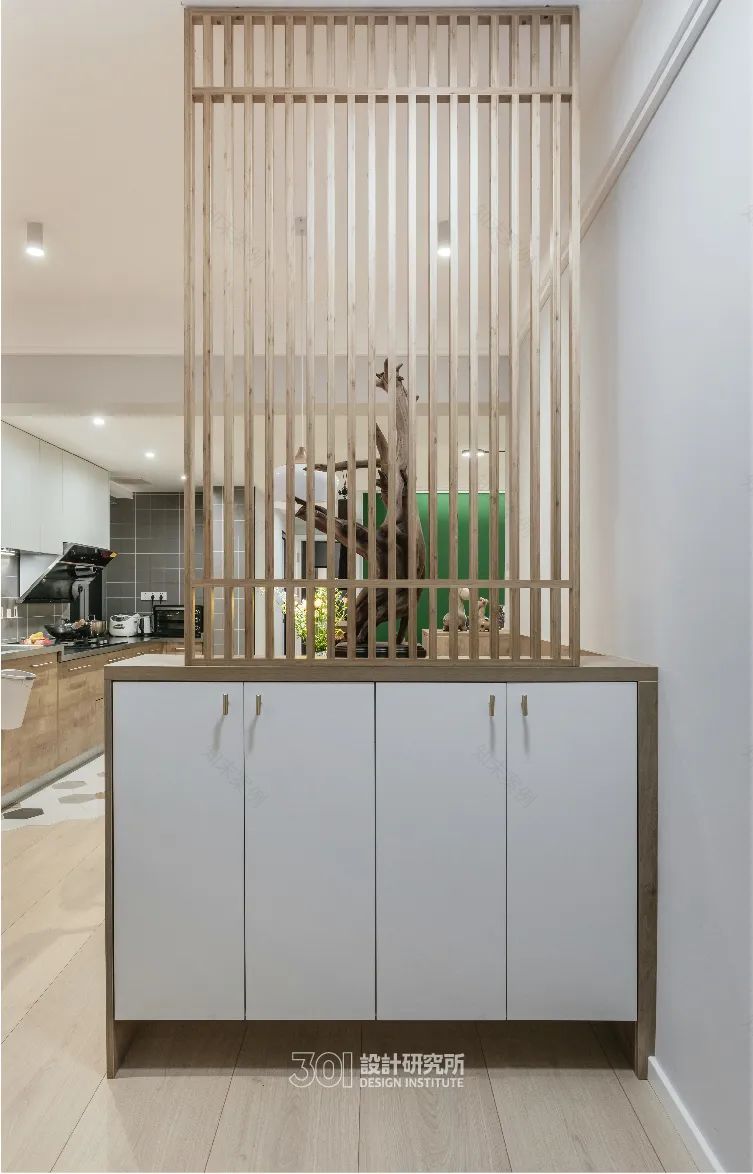 78 平米北欧风之家 | 墨绿背景墙的稳重与雅致-13