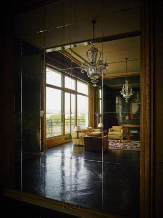 巴黎顶级艺术装饰公寓 | 优雅与历史的完美结合-8