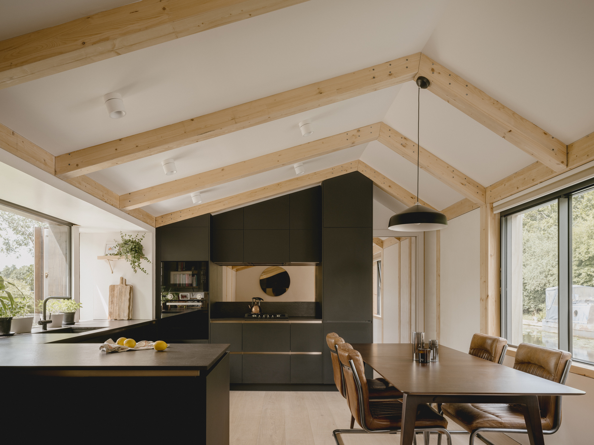 漂浮屋丨英国伦敦丨Tigg + Coll Architects-20