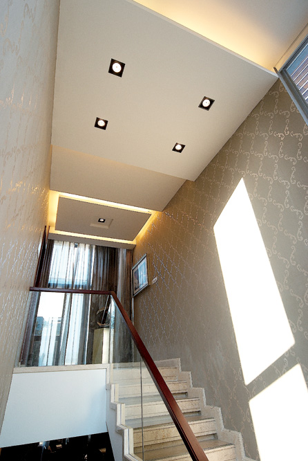 后现代 广东金地荔湖城B型别墅-3