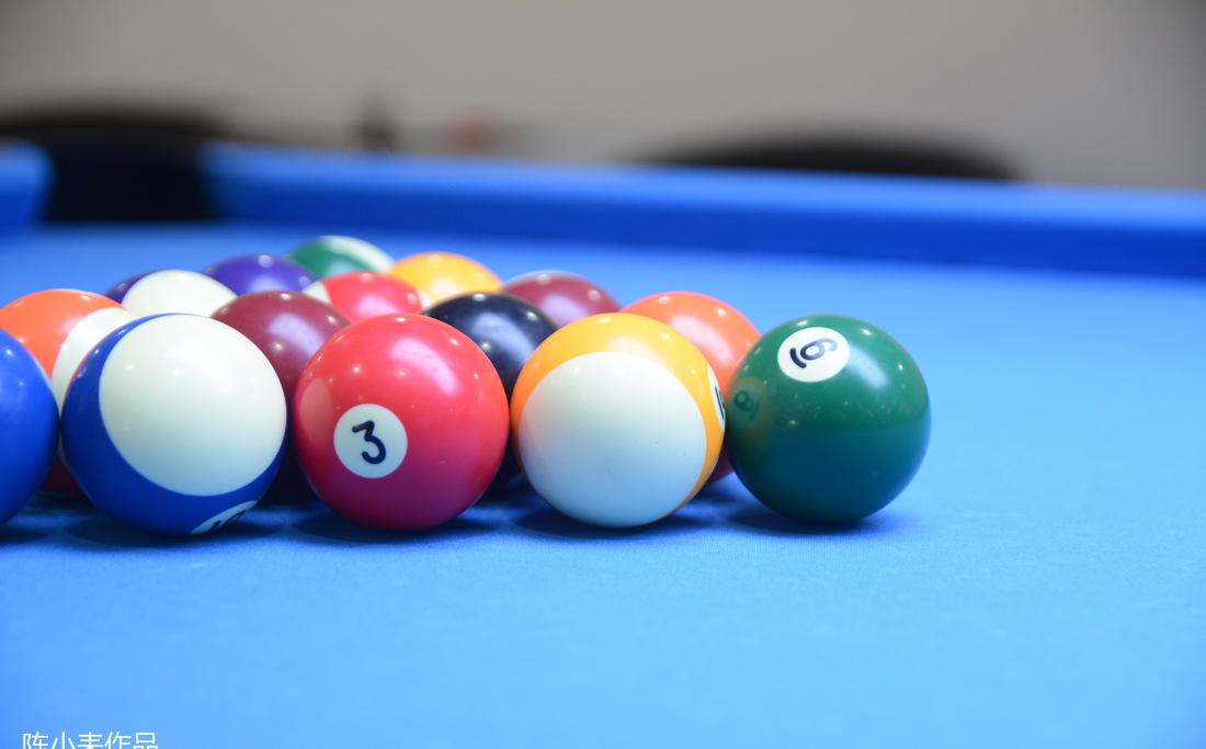 
网吧台球会所 -19