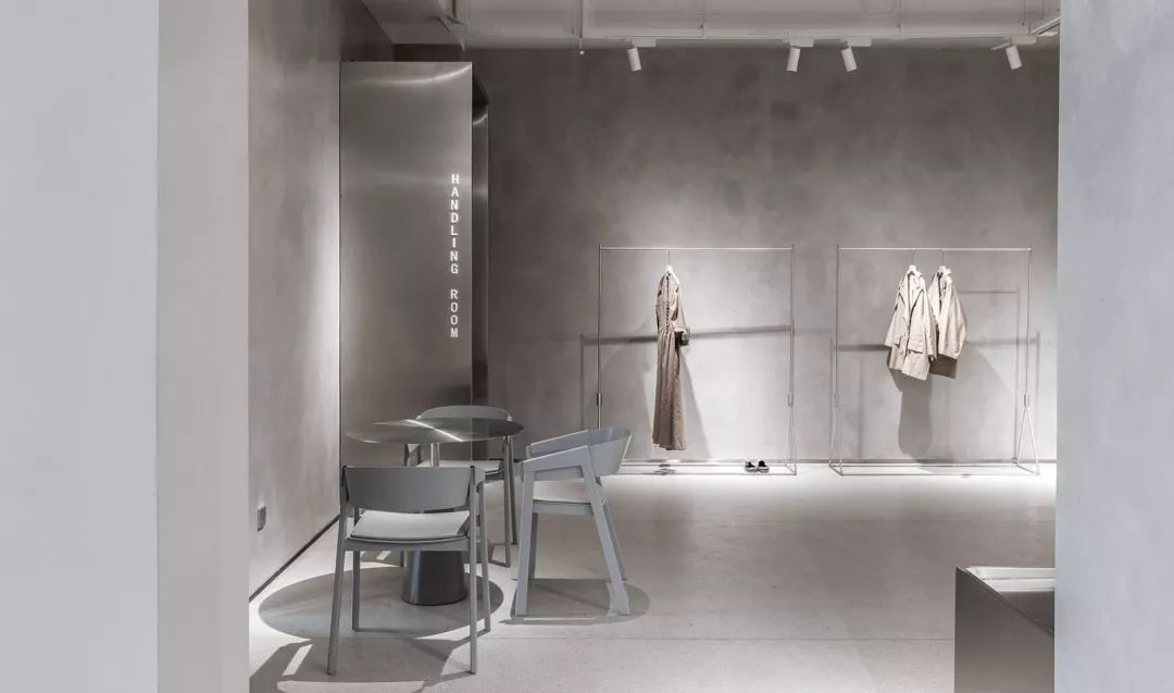 260㎡水泥灰＋玻璃砖打造的买手店 末染装饰设计-8