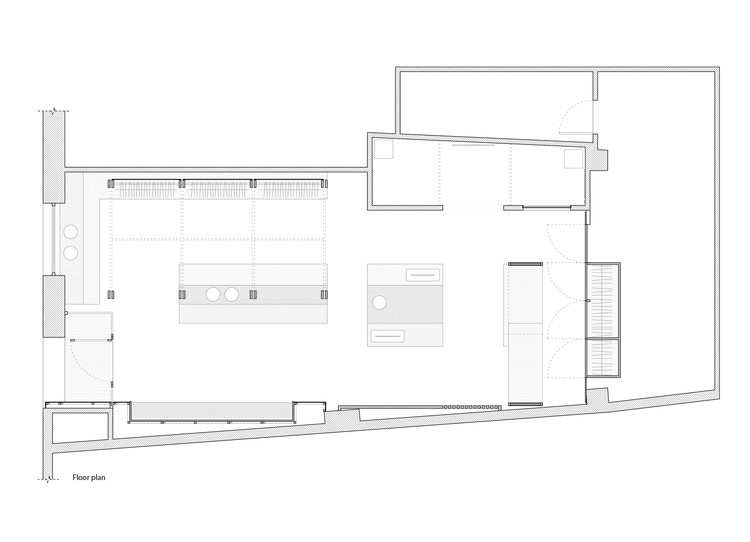 小镇中心的现代购物体验-10