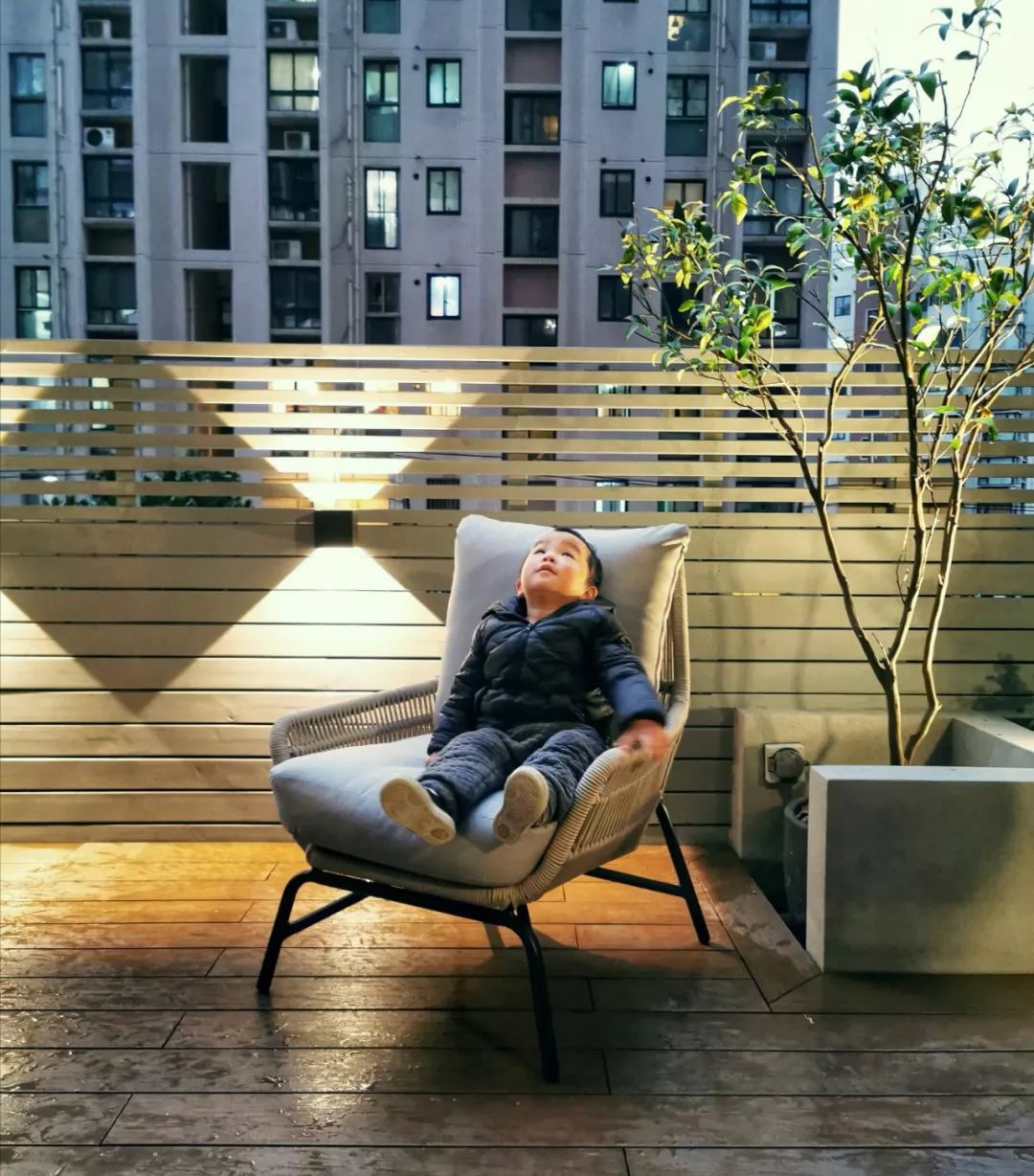 阳明新城花园 | 现代简约的露台生活空间-77