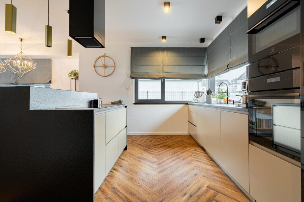 Aleksandra Michalak设计的克拉科夫200平住宅丨波兰克拉科夫-18