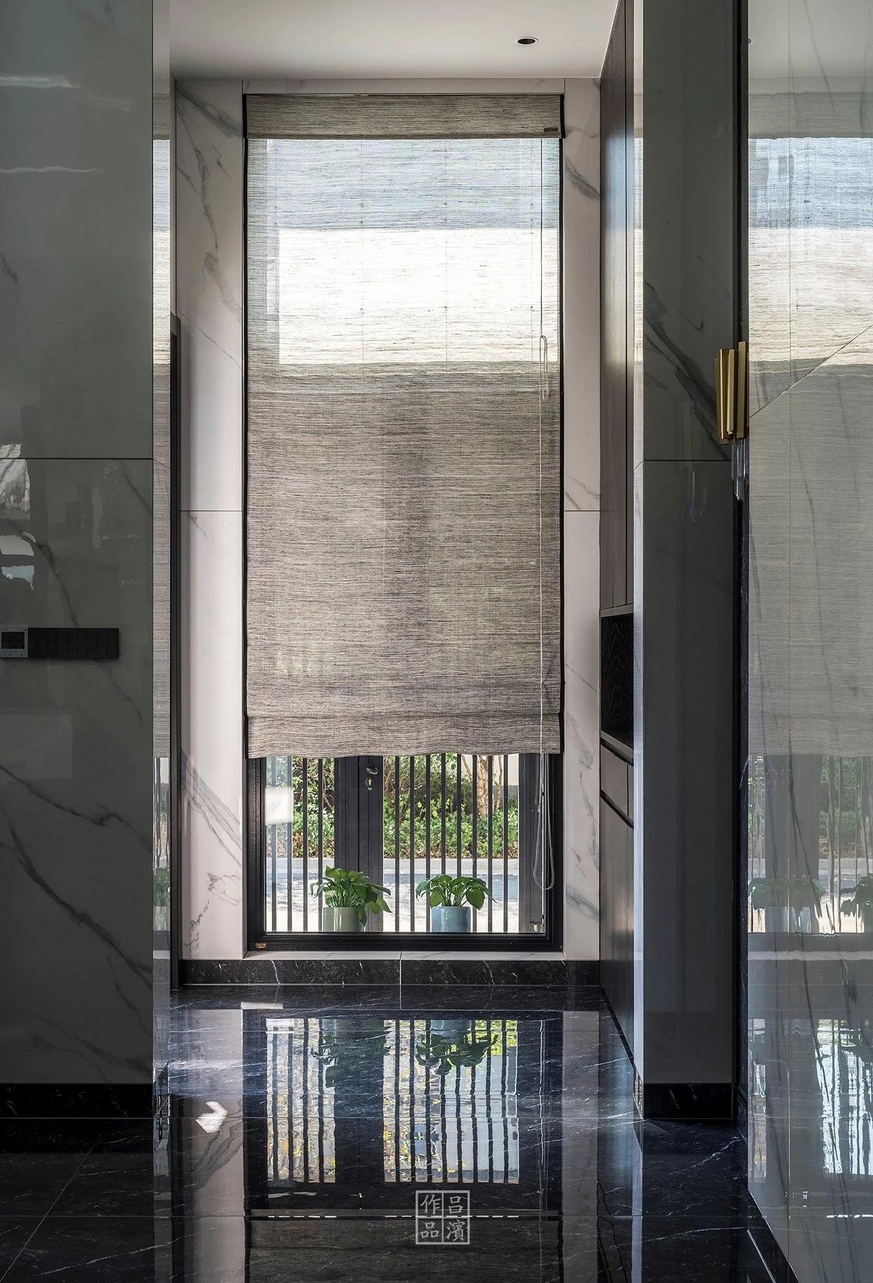 吕滨工作室蒂凡尼的早餐丨点石·亚太墅装吕滨工作室-17