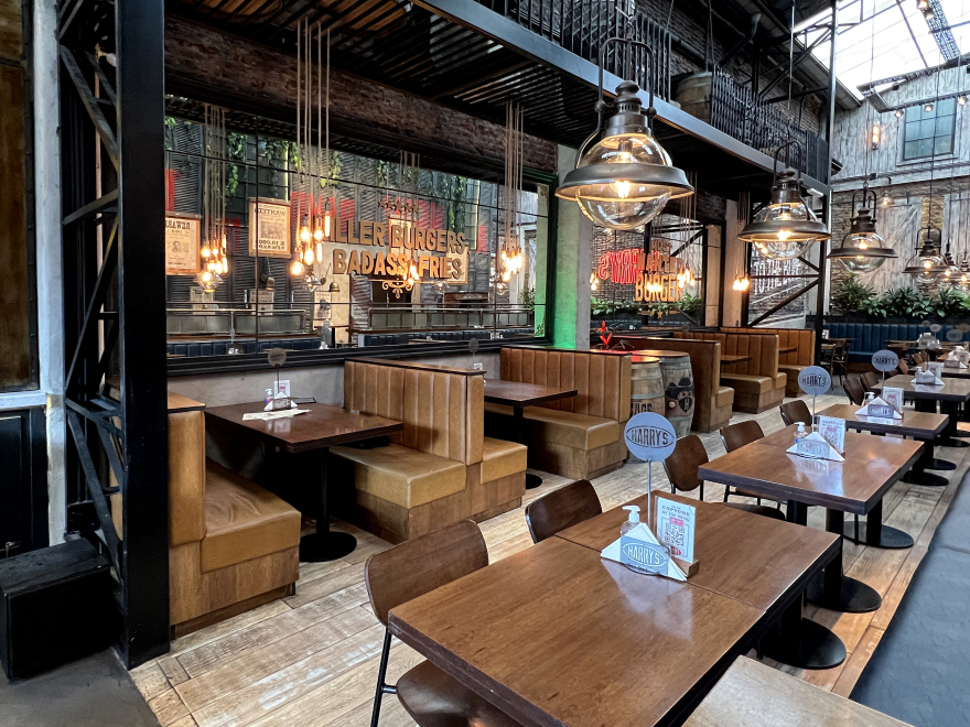 HARRY'S BURGERS 室内及商业店面设计丨阿根廷布宜诺斯艾利斯丨@estudiocoresarquitectos-12