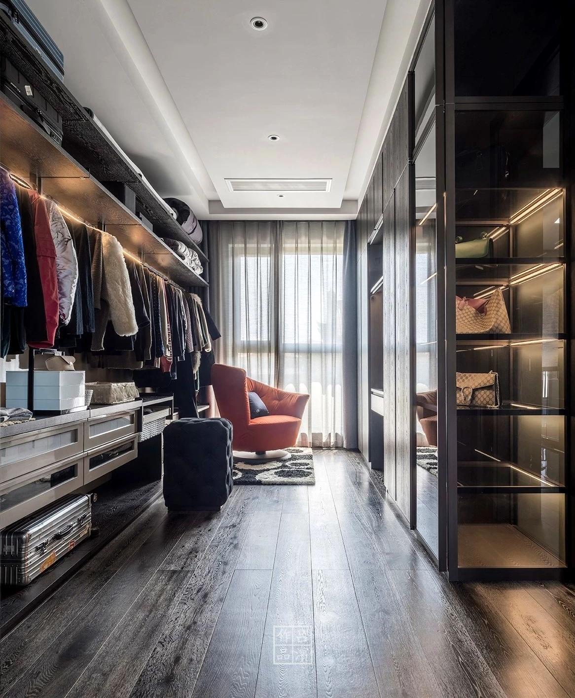 吕滨工作室蒂凡尼的早餐丨点石·亚太墅装吕滨工作室-43