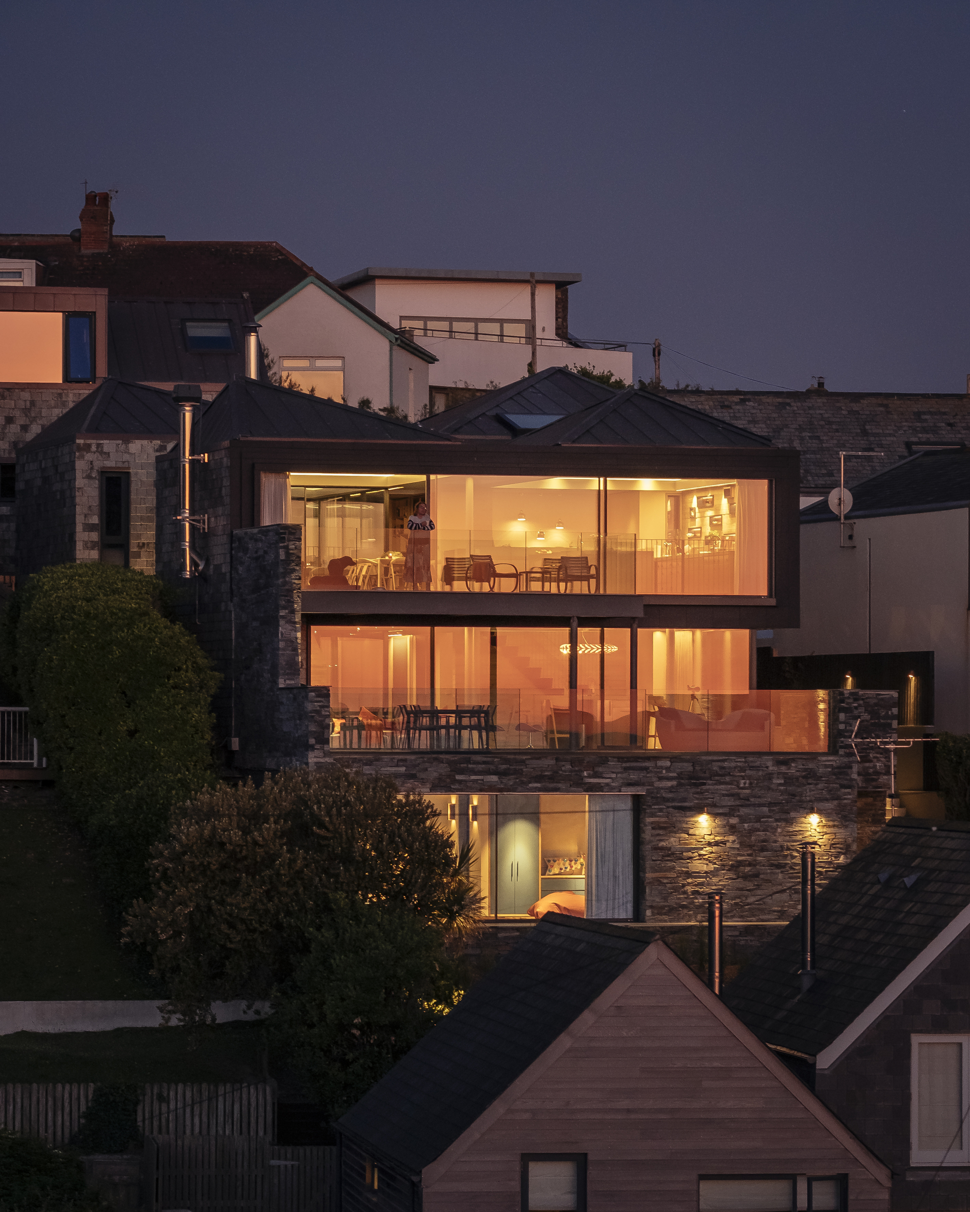 带有庭院的房子丨英国丨Invisible Studio-20