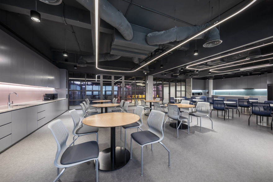 越南 Crystal Martin 办事处丨D&P-21