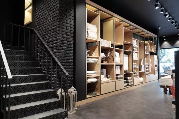 【127期】最新零售创意店铺设计-7