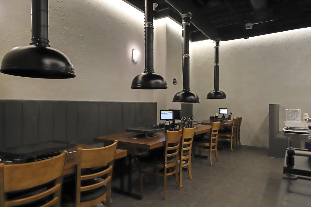 高级黑的 50 平米公寓，现代极简风格的典范-8