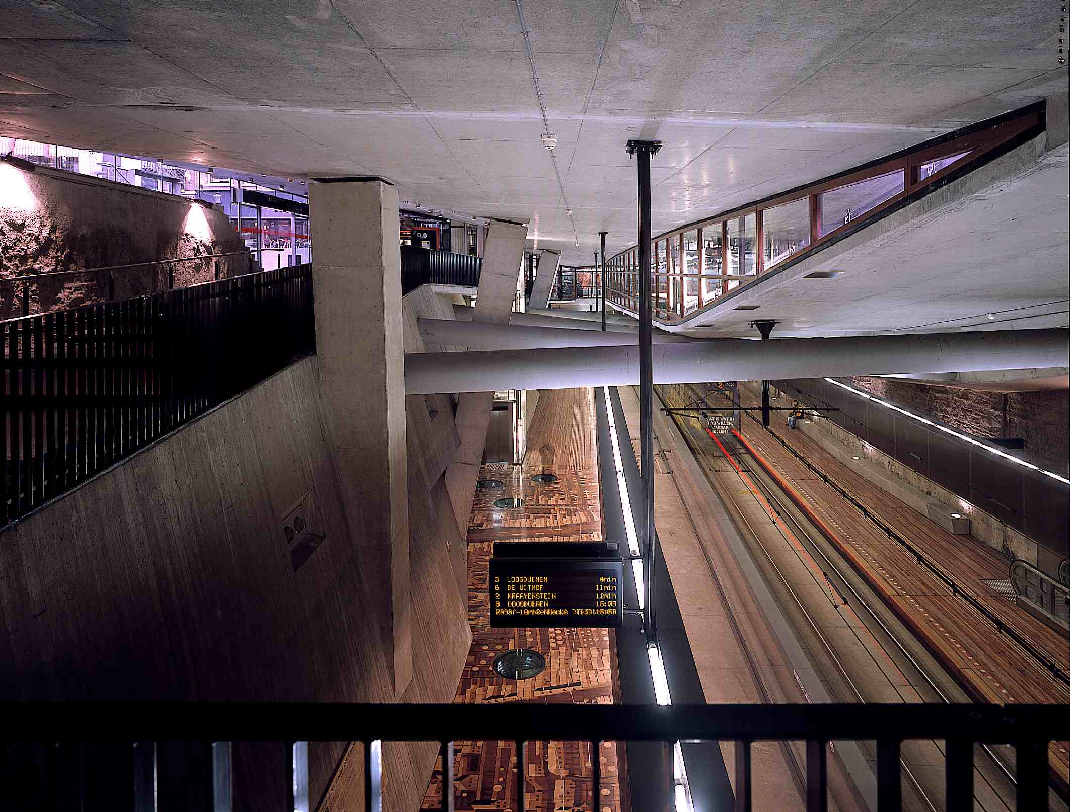 荷兰海牙地下电车隧道-7