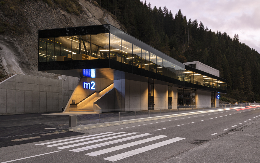 M2 Rail Group 总部 | 融合自然与现代创新的铁路基础设施办公空间-13