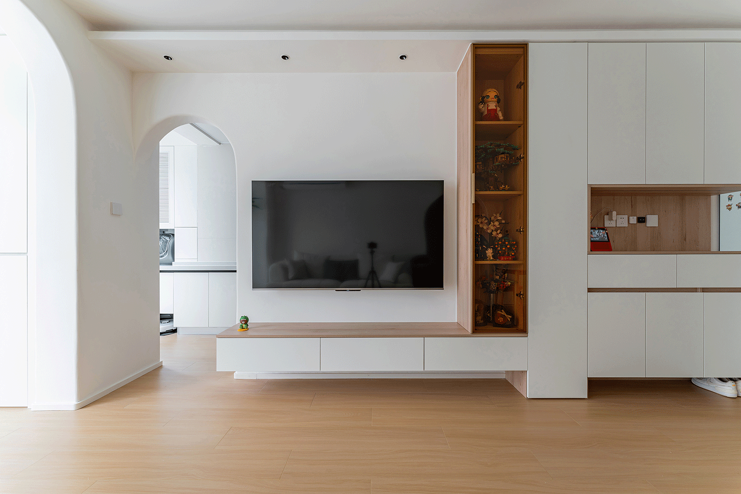 奶油原木一落地,温馨色调+耐用质感,放大30㎡的效果就有了~-21