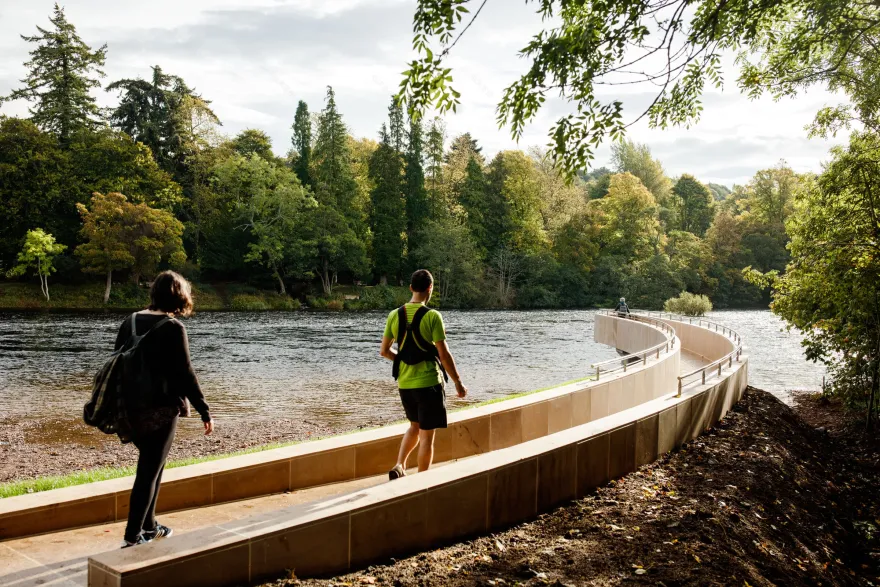 聚会场所丨英国因弗内斯丨KHBT-12