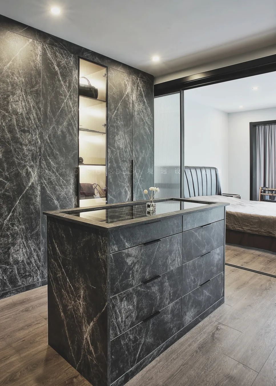 200㎡现代简约黑白灰,无主灯设计演绎个性空间高质感-70