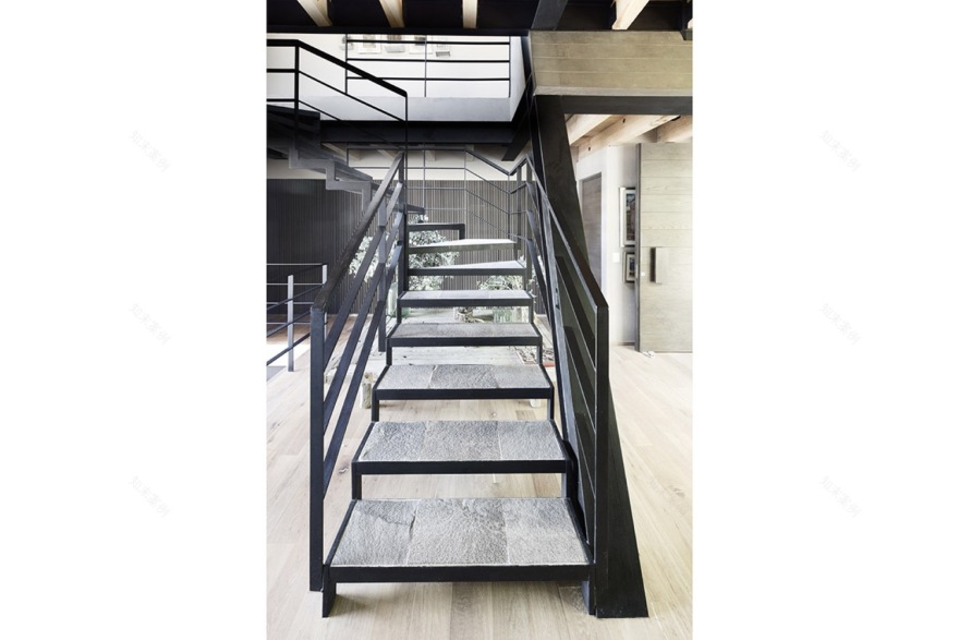 墨西哥现代 A 型住宅,自然与科技的和谐融合-43