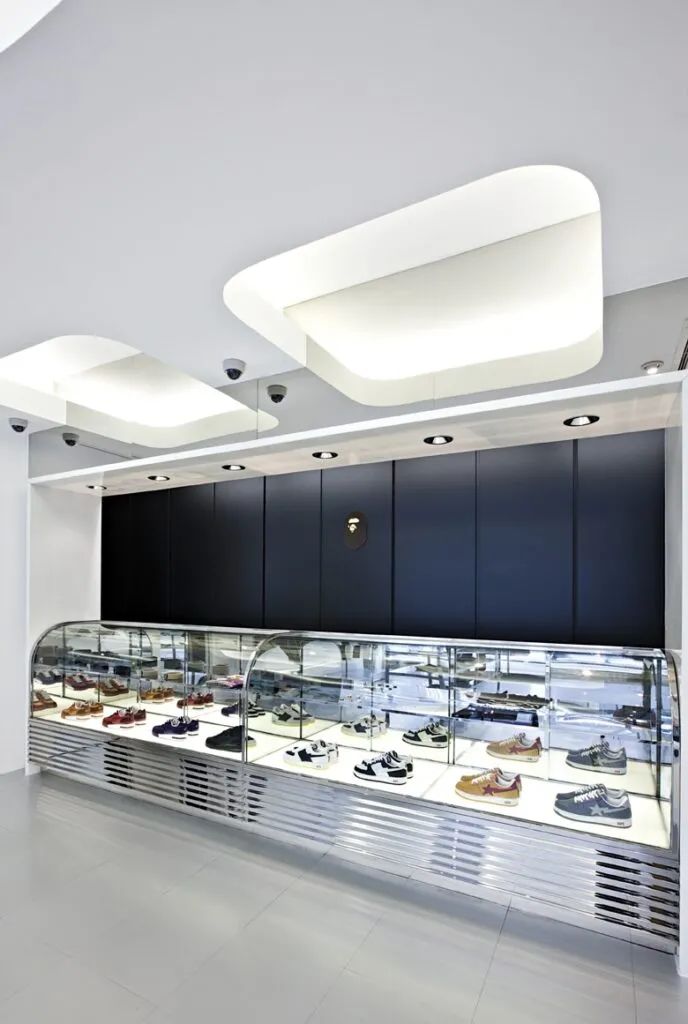 英国 BAPE STORE 门店室内设计丨英国伦敦丨Wonderwall-25