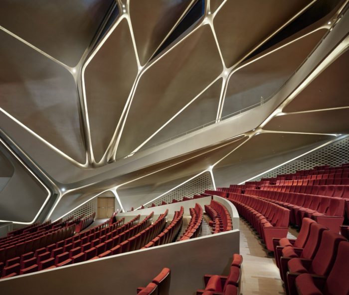 ZHUHAI JINWAN CIVIC ART CENTRE | ZAHA HADID ARCHITECTS - ARCH2O-2