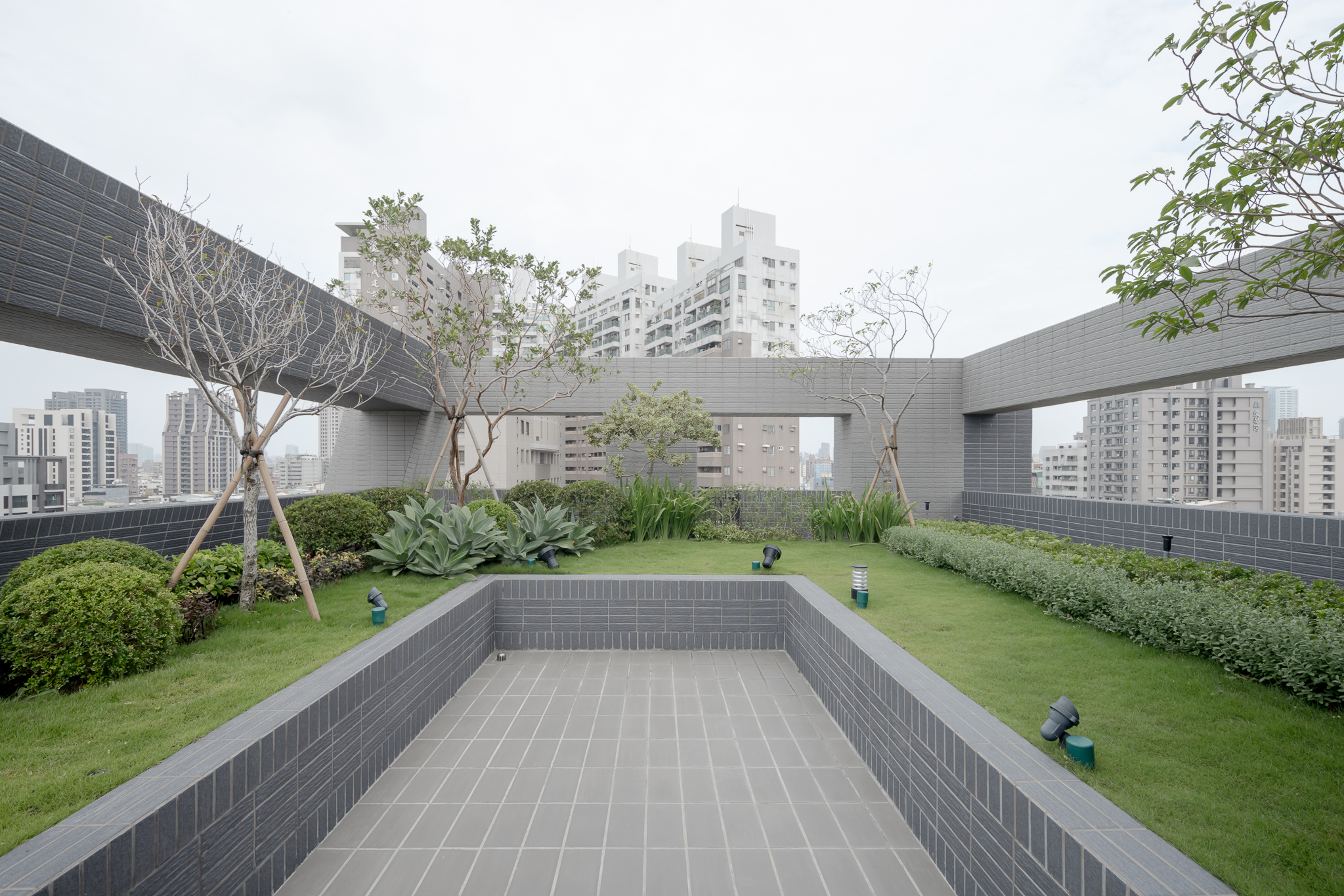 晨均・日渼丨中国高雄丨HII ARCHITECTS|工二建筑-34