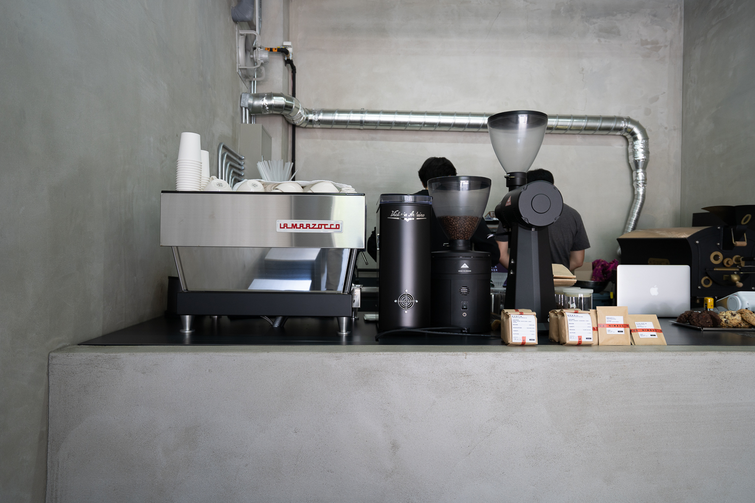 10 坪咖啡厅的现代简约设计-6