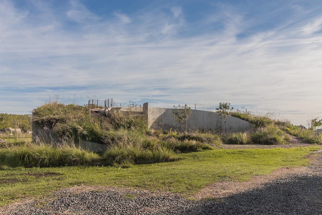 Shire 住宅丨阿根廷布宜诺斯艾利斯丨AtelierM,Plantation Carolina Pell-13