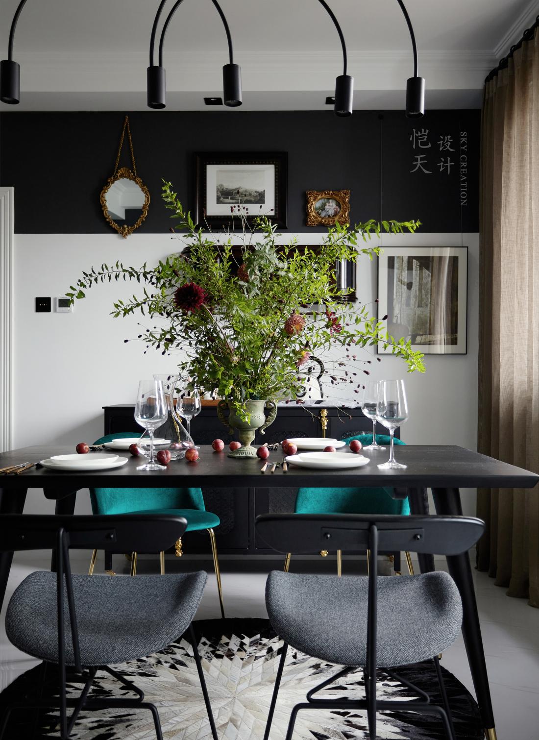 复古墨绿下的秘密乐园-23