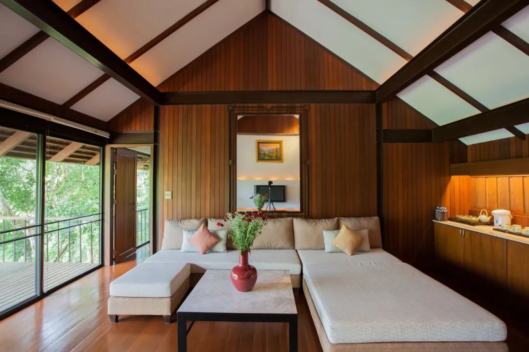 670㎡度假村 | 原生态木工作坊,Glenn Murcutt 式偏远地区建筑技巧-19
