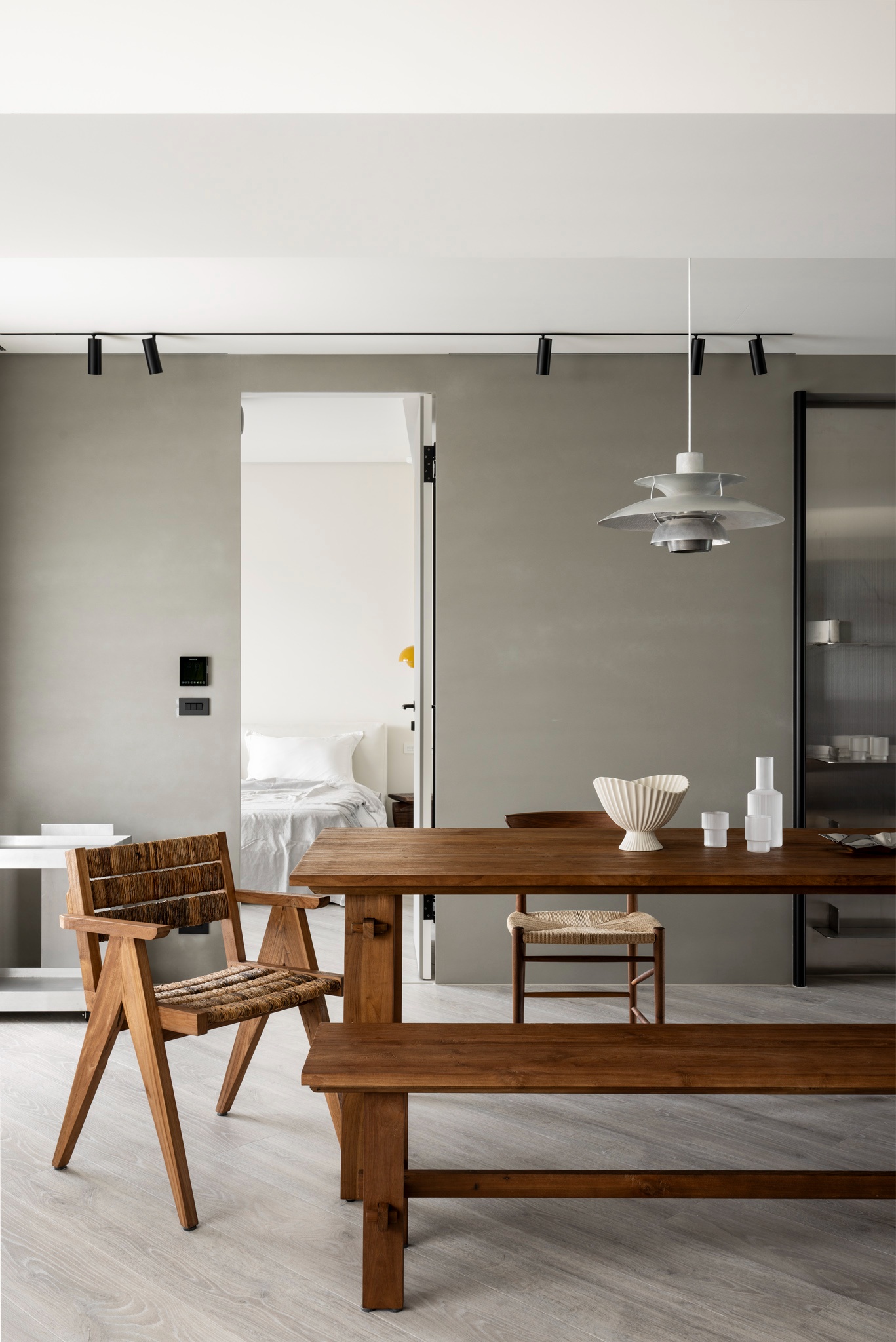 不着痕迹的灰色主义 · 甘纳设计-6