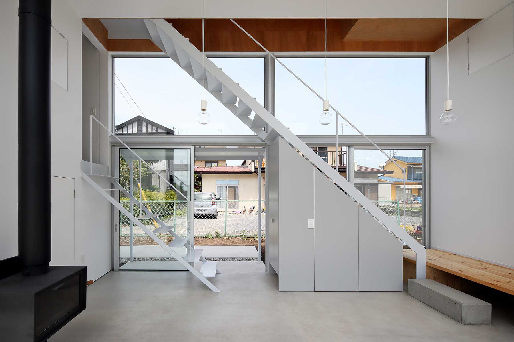 把我安置在家中；为我提供住所（注：由于原表述House ME表意不明确，house作动词有给……提供住处等意思，结合语境不同可能有不同准确表达，以上是较常见可能的翻译） 丨小島光晴建築設計事務所-44