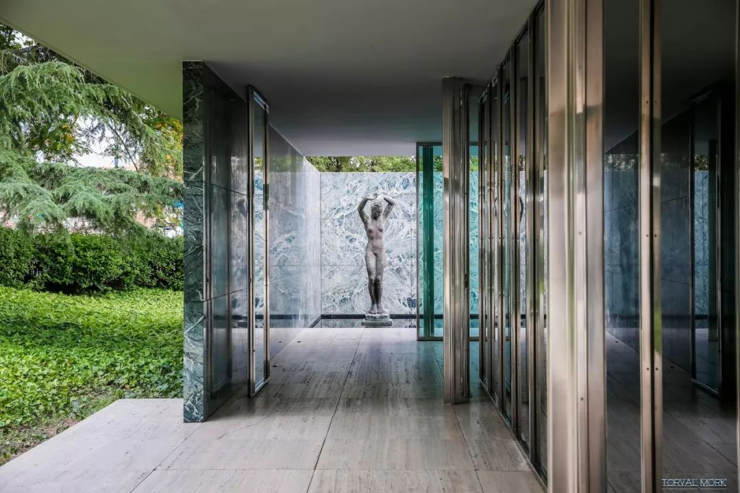 巴塞罗那博览会德国馆-9