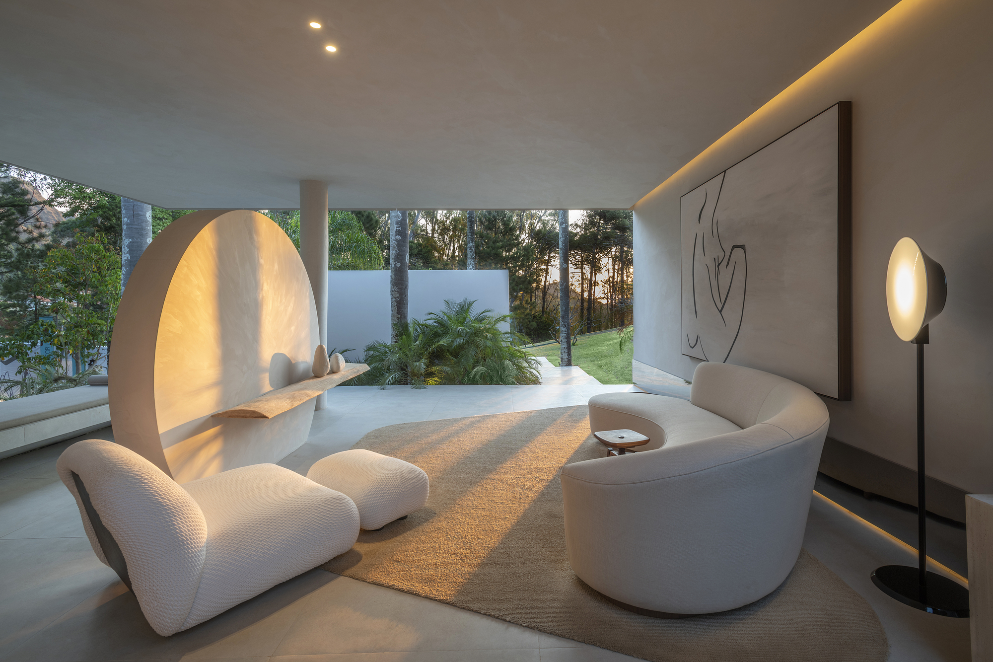 Palmeiras Room / Estudio Sala-37