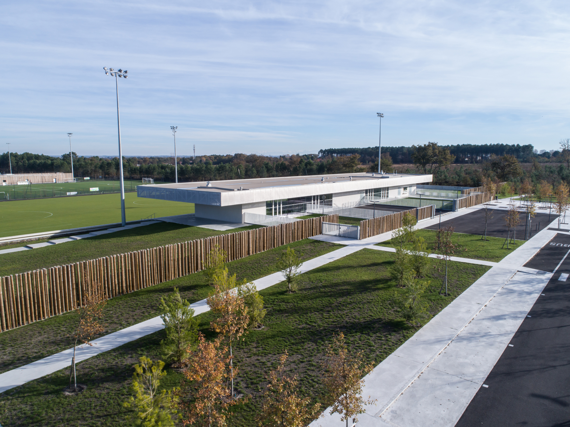 绿意盎然的 Plaine des Sports 体育公园-31