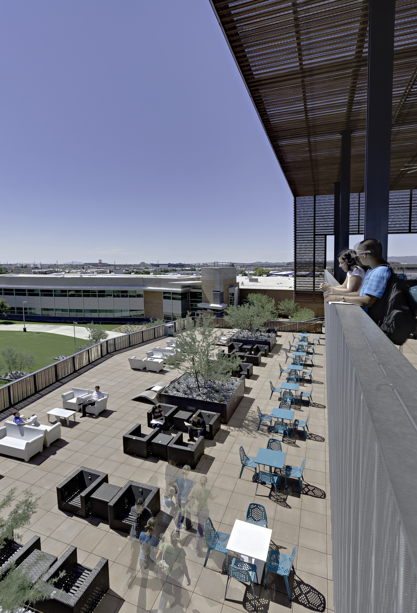 凤凰城 GateWay 社区学院 | 创新建筑融入城市更新-71