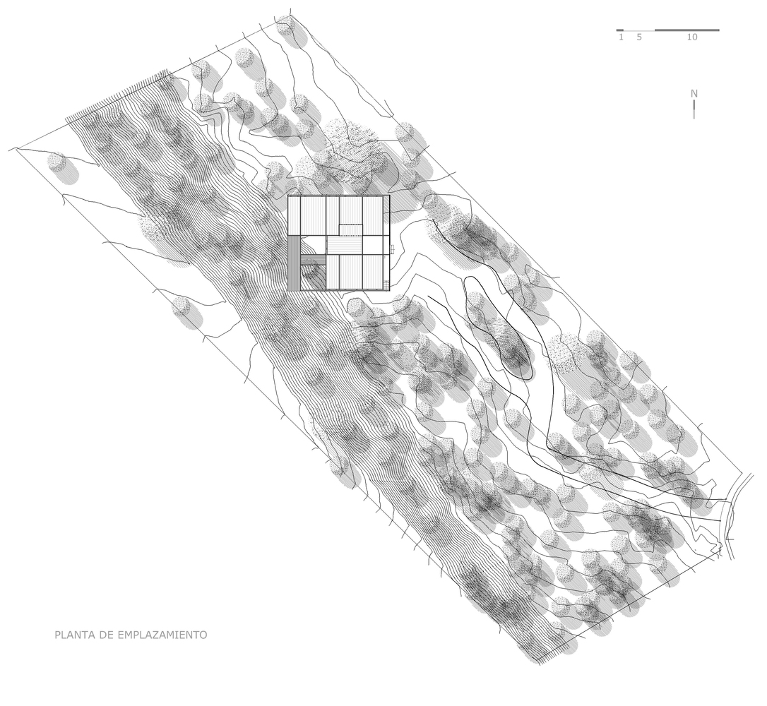 智利奥尔穆埃森林中的悬浮家庭住宅-85