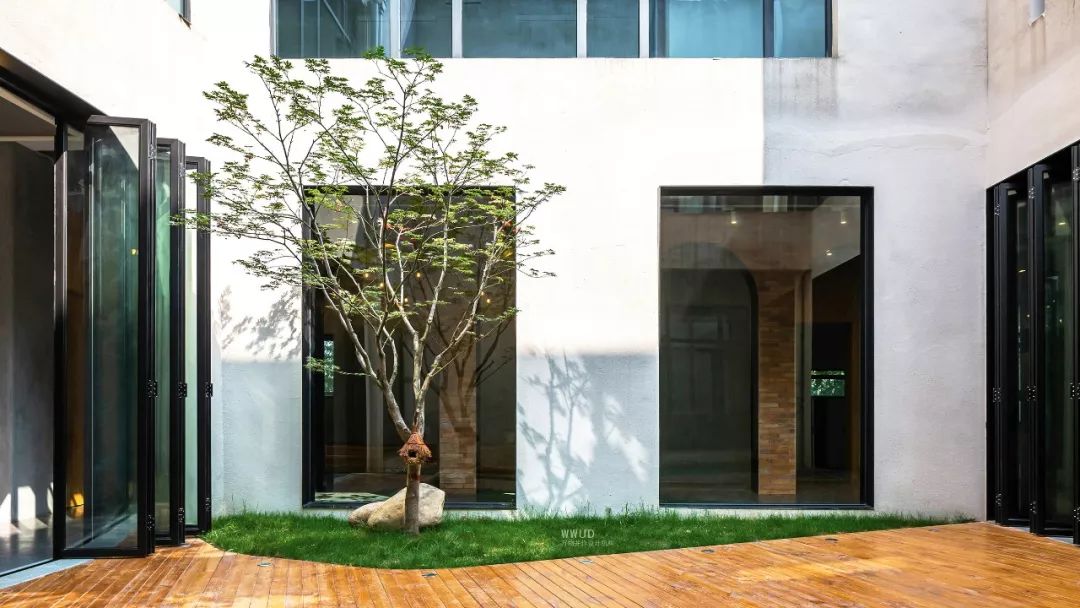 心流儿童之家 | 素色蒙特梭利学习空间-31