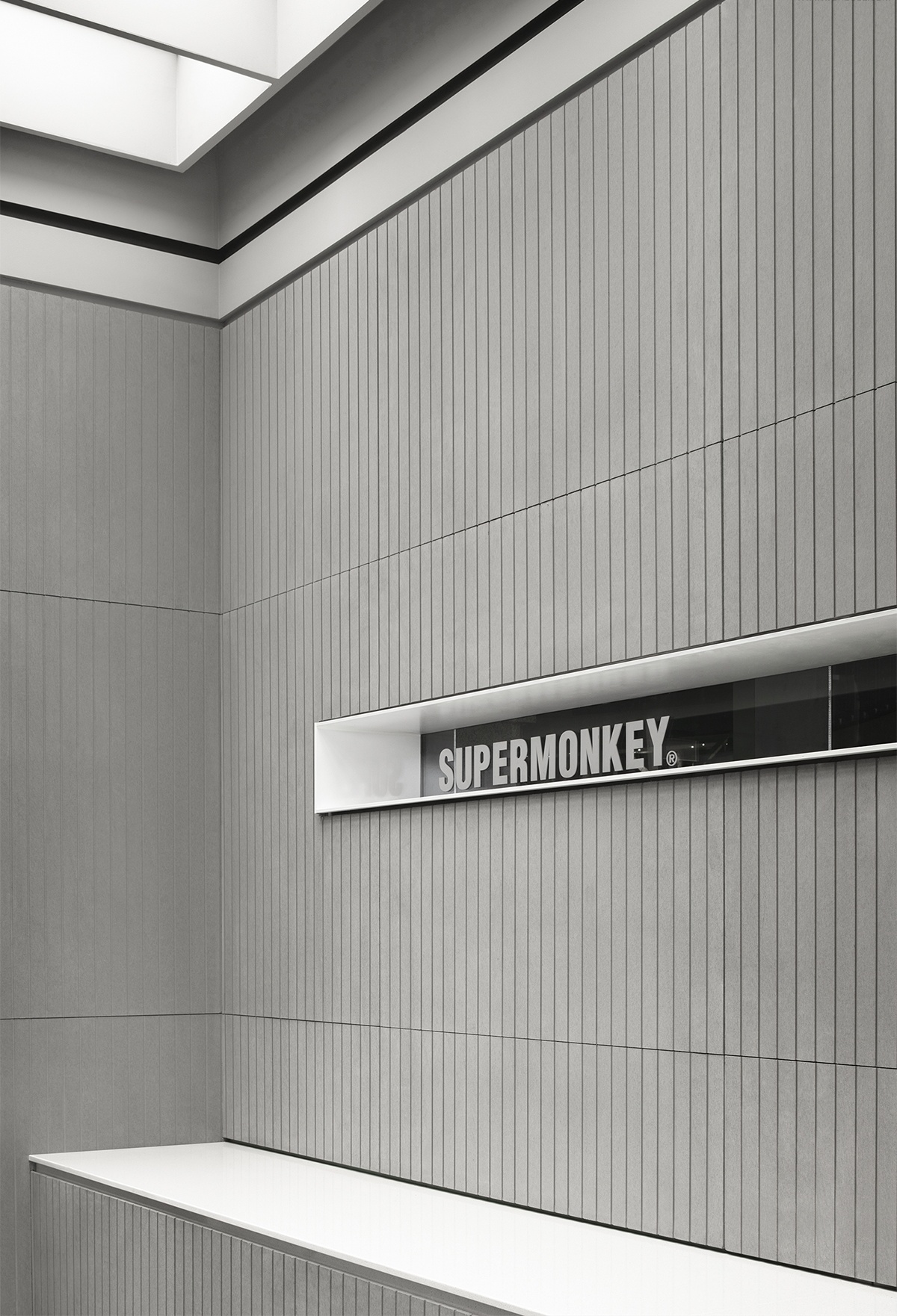 SuperMonkey 健身房 · 光影互动下的运动空间革新丨中国成都丨ARCHETYPE Design Organization-14