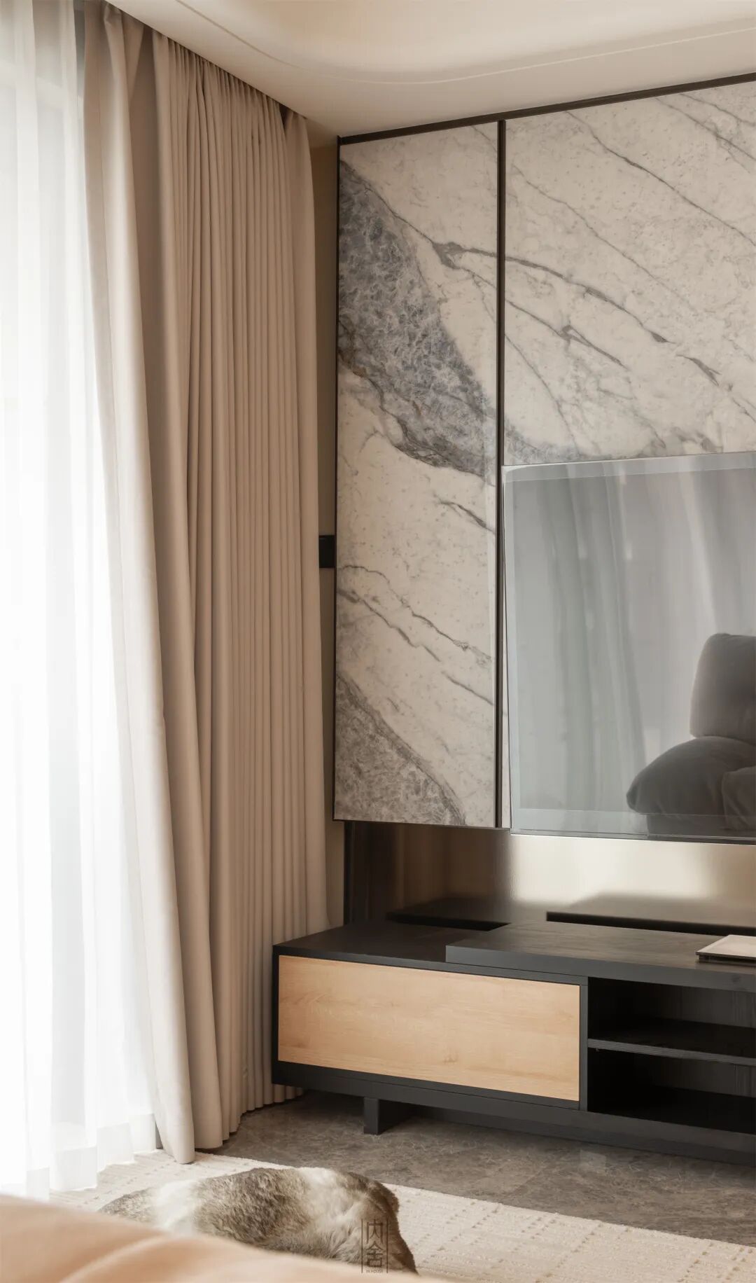 内舍软装丨143㎡意式原木风，光的走向，决定了家的节奏。-7