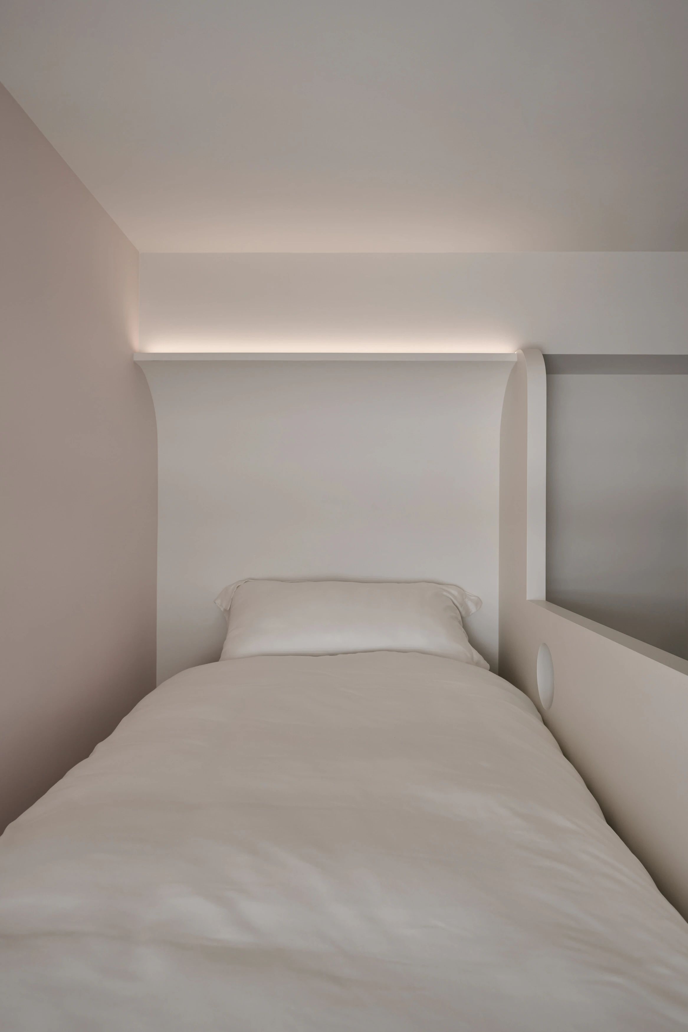 温润奶油风居家空间丨寓子设计-31